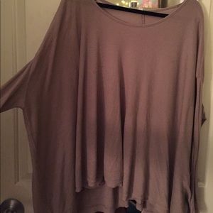 Very flowy taupe pullover
